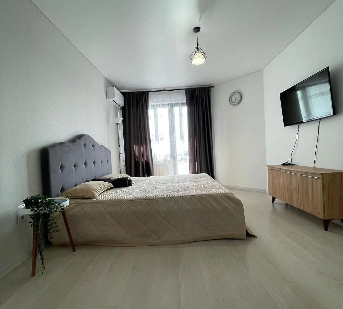 Apartment Квартира В Парковой Зоне! Almaty